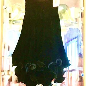 Brand new Italian made black velvet  skirt.